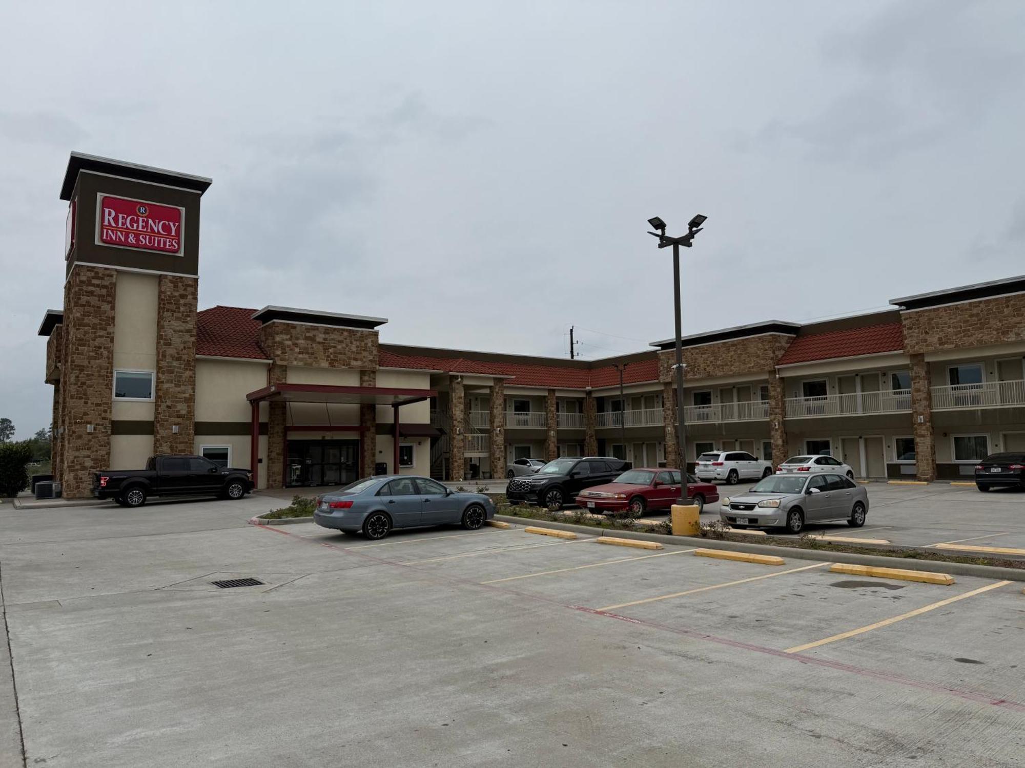 Regency Inn & Suites Humble Fm1960 - Iah Airport Dış mekan fotoğraf